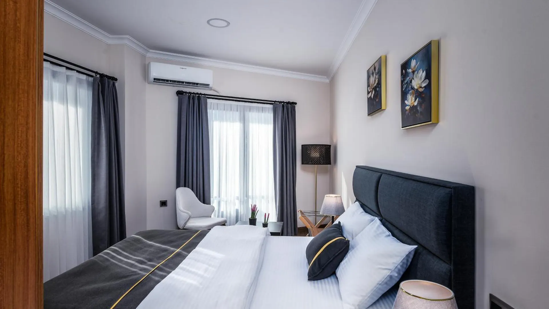 Sh Hotel Business İzmir 0*,